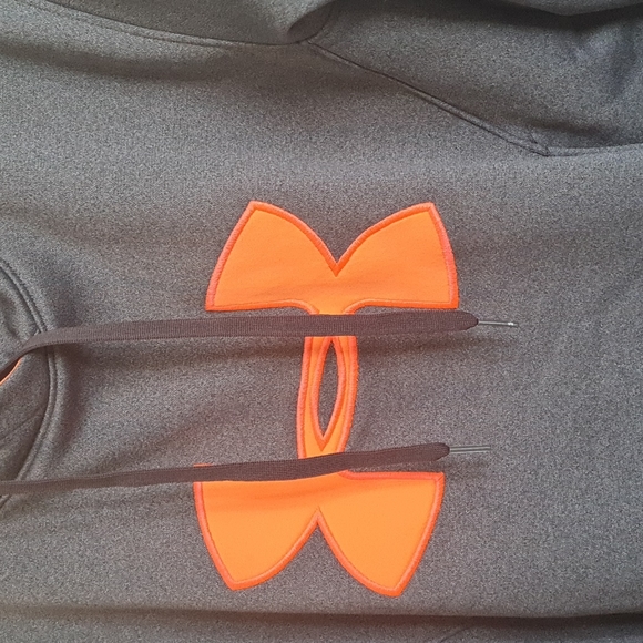 Under Armour Grey Hoodie size Small - Picture 2 of 3